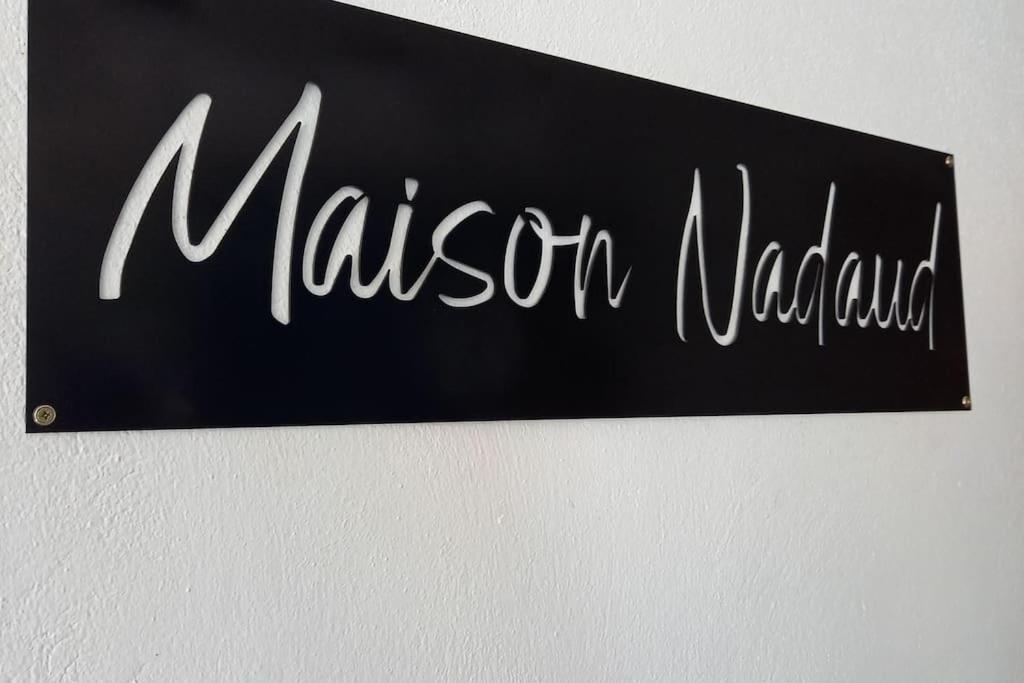 מון-דה-מרסן Maison Nadaud Avec Parking Prive מראה חיצוני תמונה